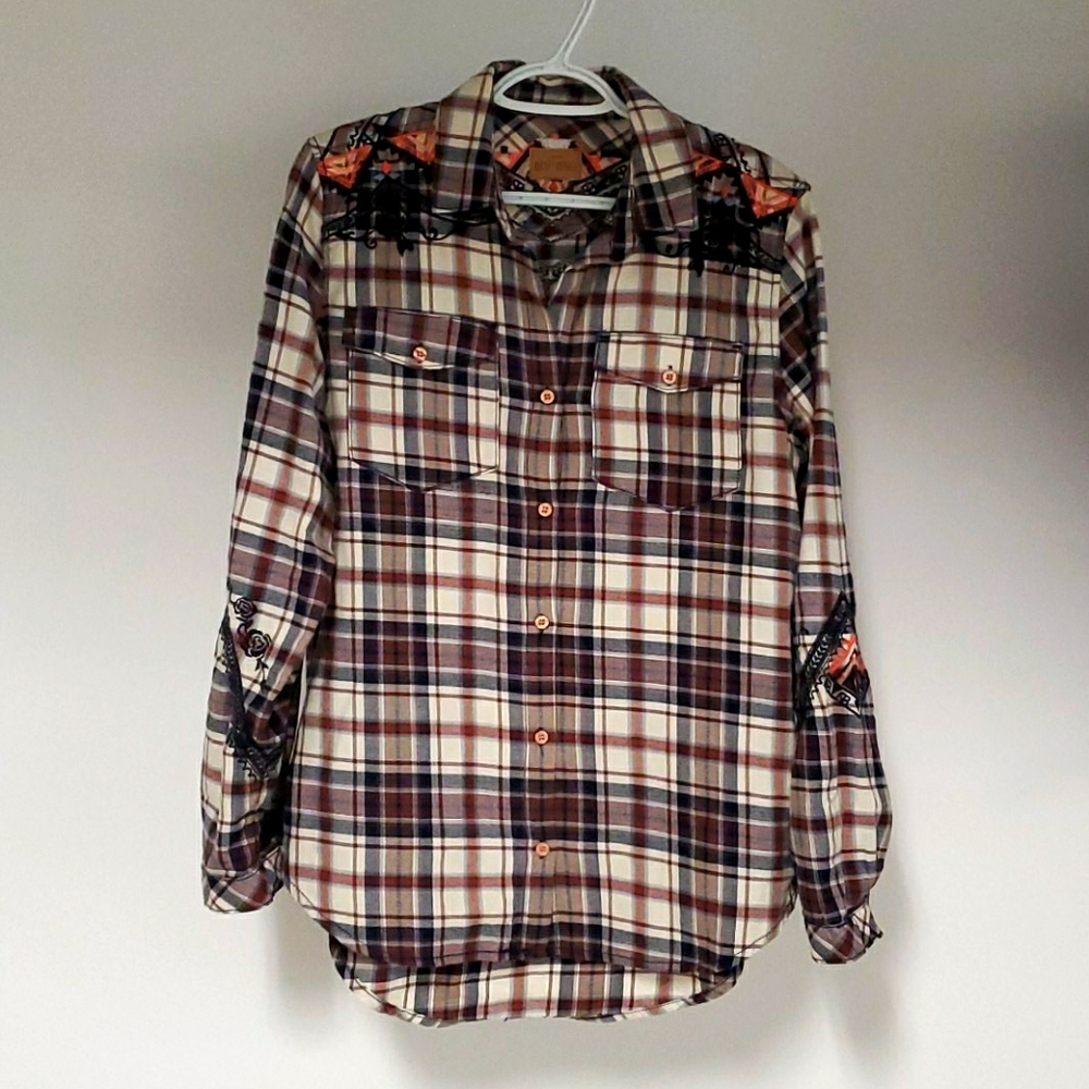 Women's Plaid Shirt